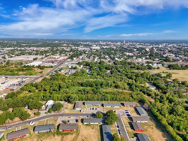 1.5 Acres of Residential Land for Sale in Waco, Texas