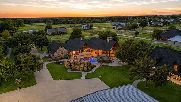 5 Acres of Land with Home for Sale in Royse City, Texas