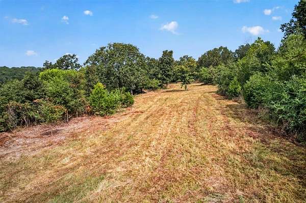 26.7 Acres of Recreational Land for Sale in Huntsville, Arkansas