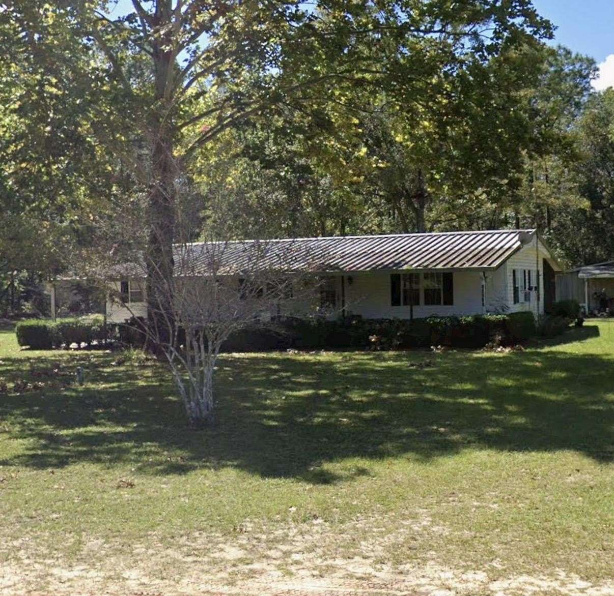 5 Acres of Land with Home for Sale in Tallahassee, Florida