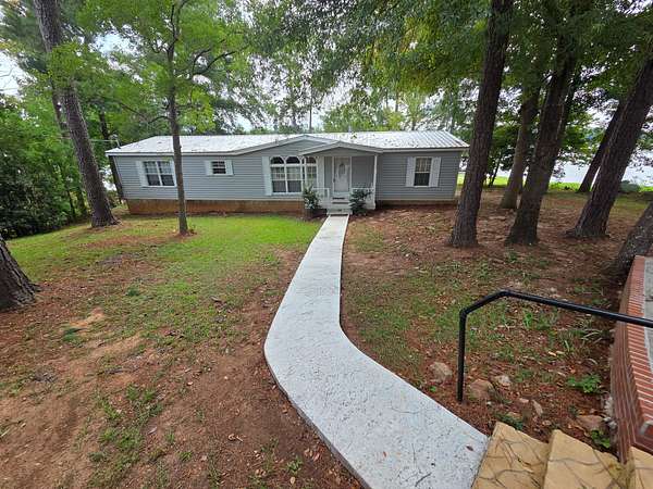 0.9 Acres of Residential Land for Sale in Sparta, Georgia