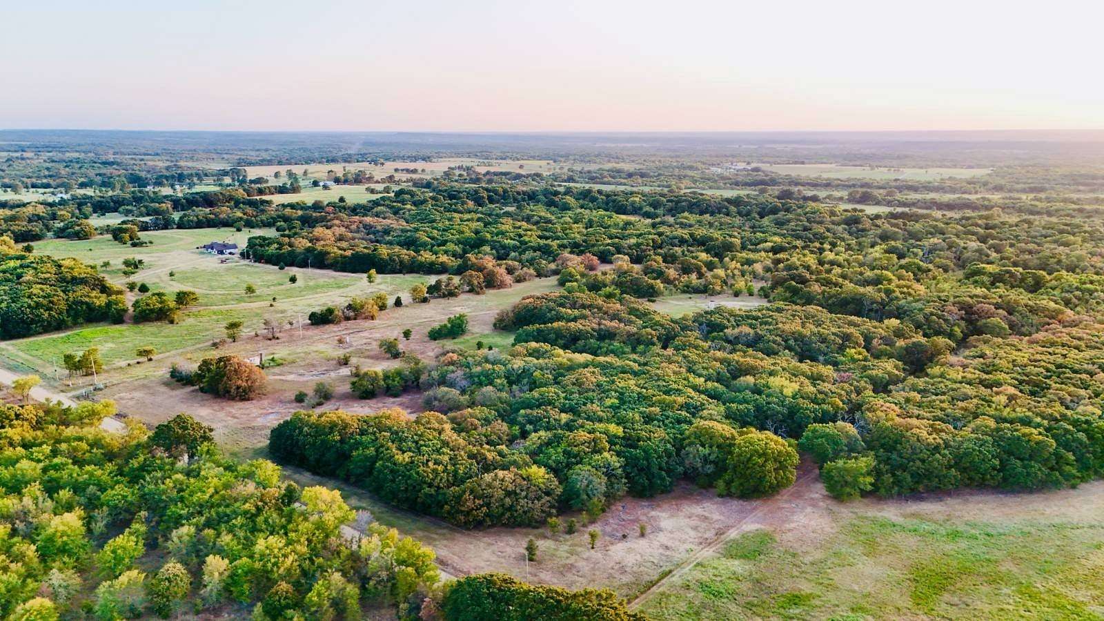 25 Acres of Recreational Land for Sale in Okemah, Oklahoma