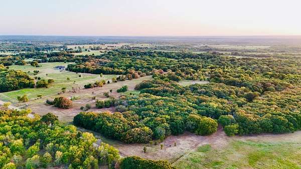 25 Acres of Recreational Land for Sale in Okemah, Oklahoma
