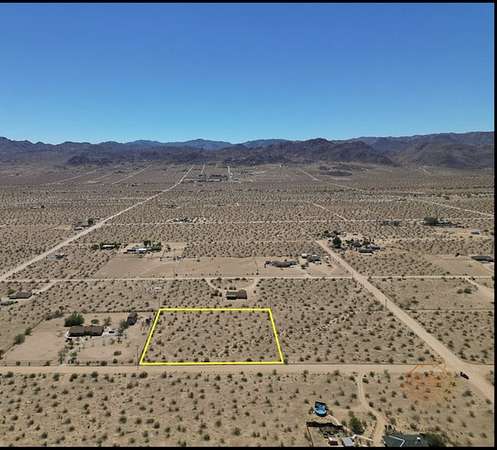 2.5 Acres of Residential Land for Sale in Joshua Tree, California