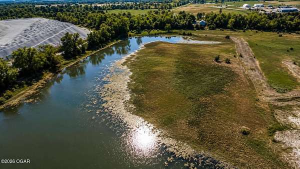 58 Acres of Recreational & Residential Land for Sale in Baxter Springs, Kansas
