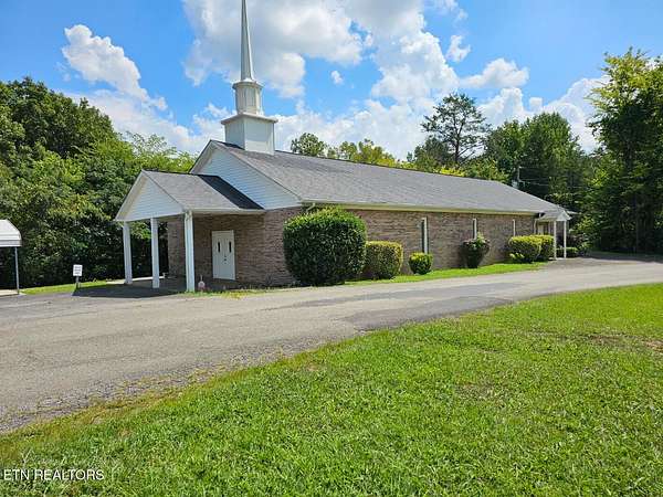 1.5 Acres of Improved Residential Land for Sale in Tellico Plains, Tennessee