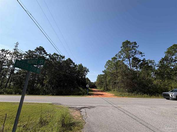 0.39 Acres of Residential Land for Sale in Milton, Florida