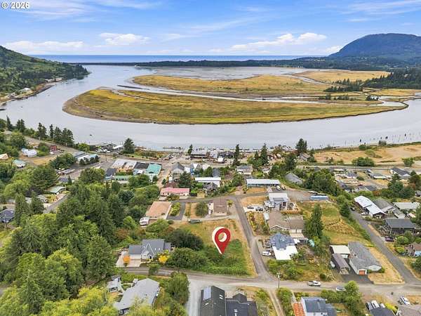 0.11 Acres of Residential Land for Sale in Wheeler, Oregon