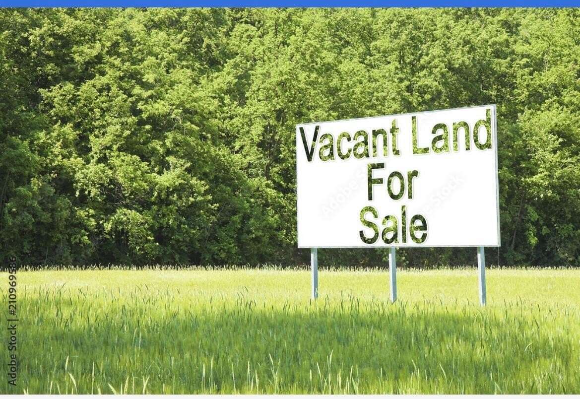 17 Acres of Land for Sale in Slaton, Texas