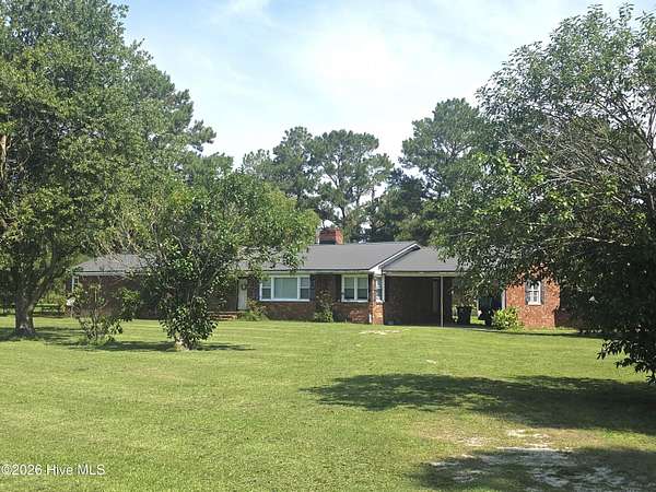 23 Acres of Land with Home for Sale in Trenton, North Carolina