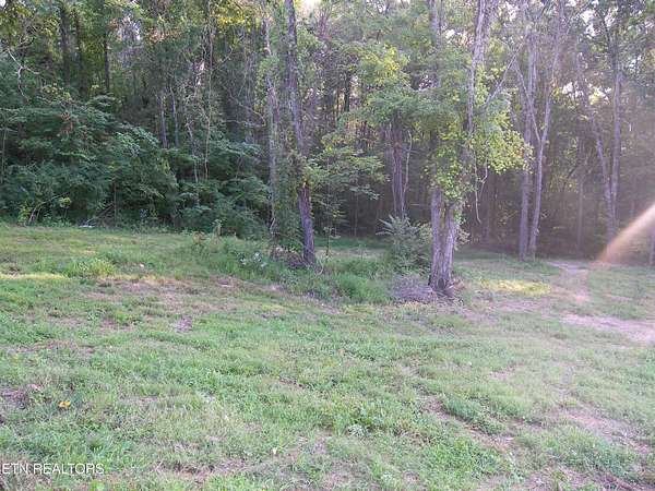 2 Acres of Residential Land for Sale in Powell, Tennessee