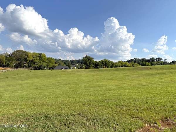 1.6 Acres of Residential Land for Sale in Friendsville, Tennessee