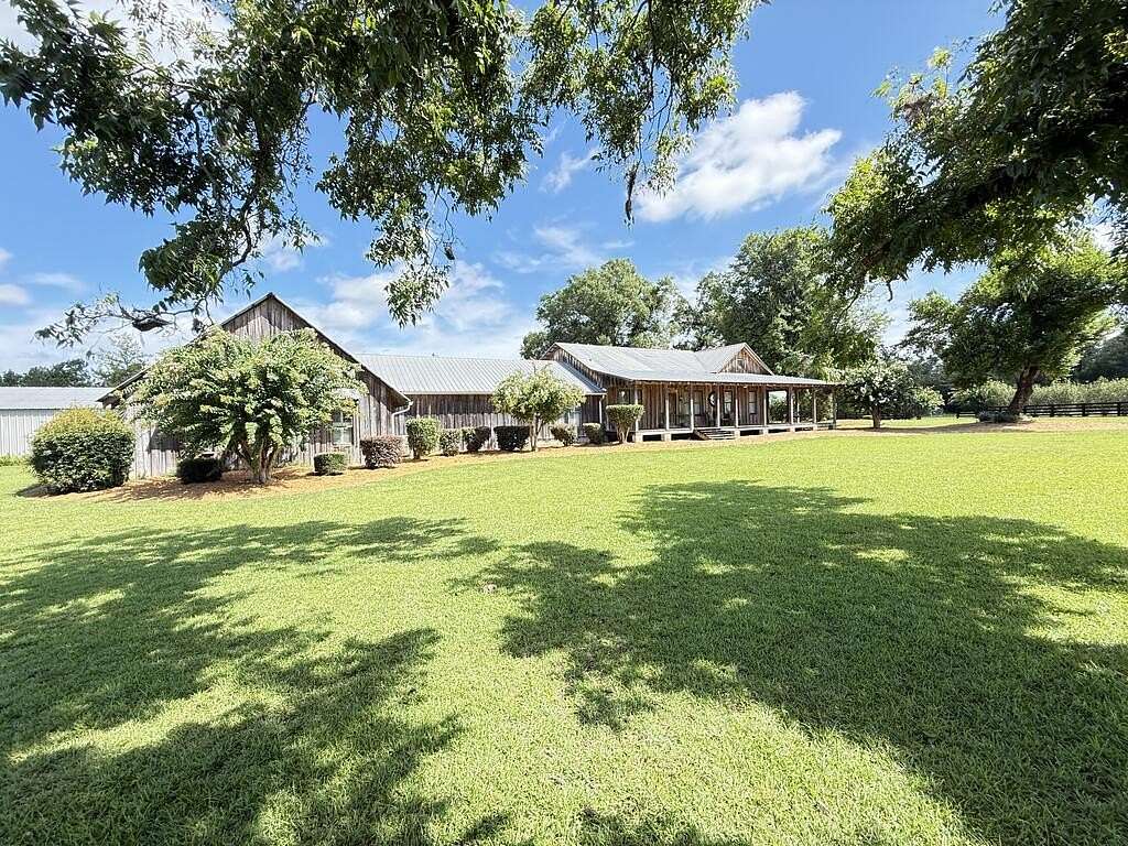 4 Acres of Land with Home for Sale in Douglas, Georgia