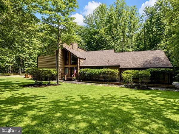 4.3 Acres of Land with Home for Sale in Woodbridge, Virginia