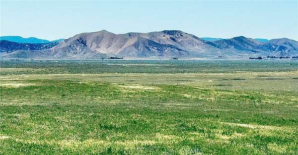 2.5 Acres of Residential Land for Sale in Santa Margarita, California