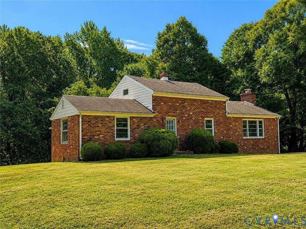 2 Acres of Land with Home for Sale in Montpelier, Virginia
