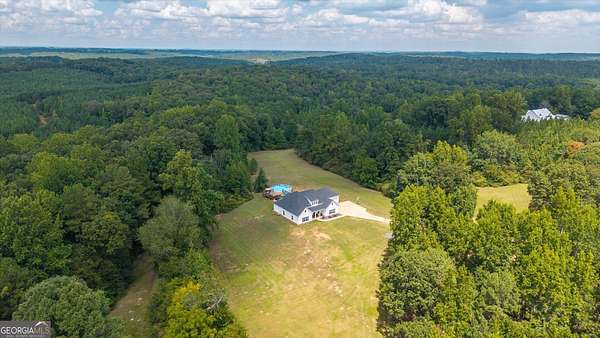 16.8 Acres of Land with Home for Sale in Franklin, Georgia