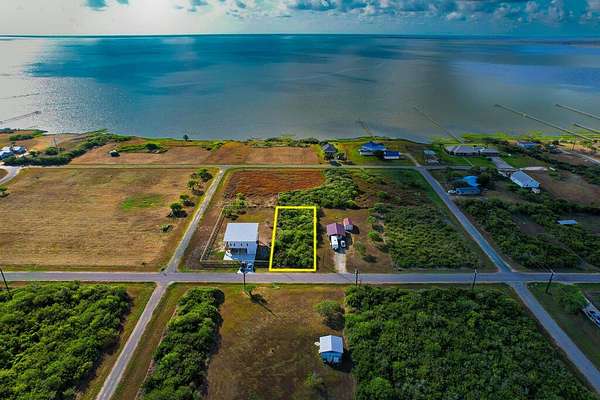 0.33 Acres of Residential Land for Sale in Bayside, Texas