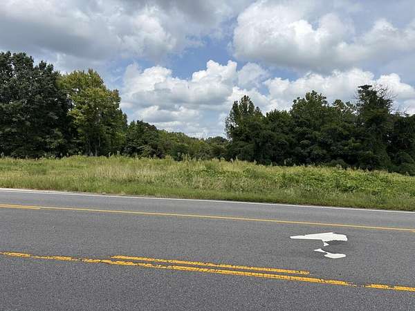 4.66 Acres of Commercial Land for Sale in Farmville, Virginia