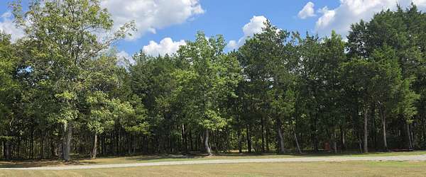 5.83 Acres of Residential Land for Sale in Lewisburg, Tennessee