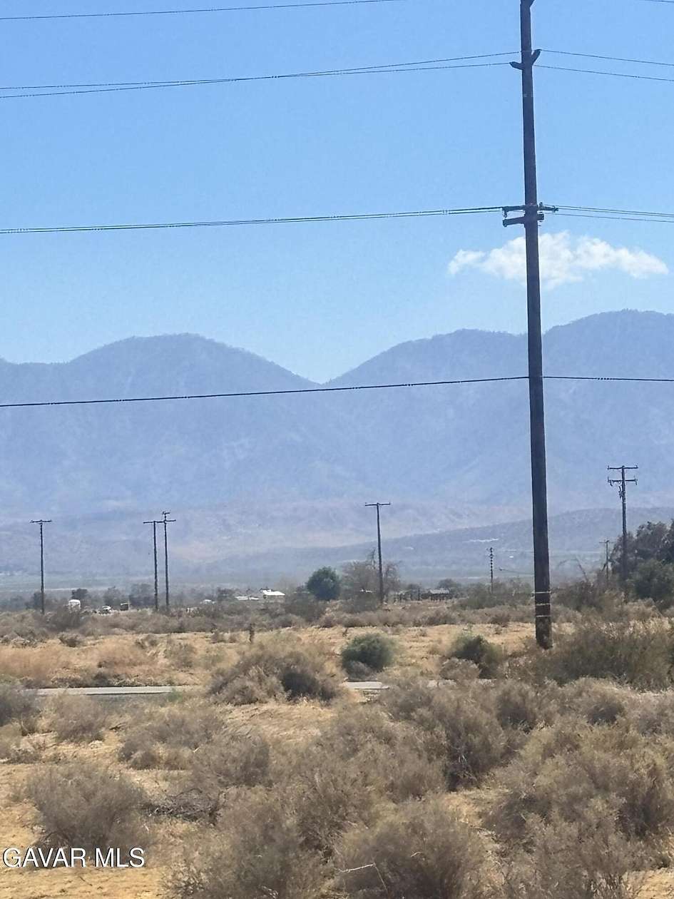 2.19 Acres of Land for Sale in Palmdale, California