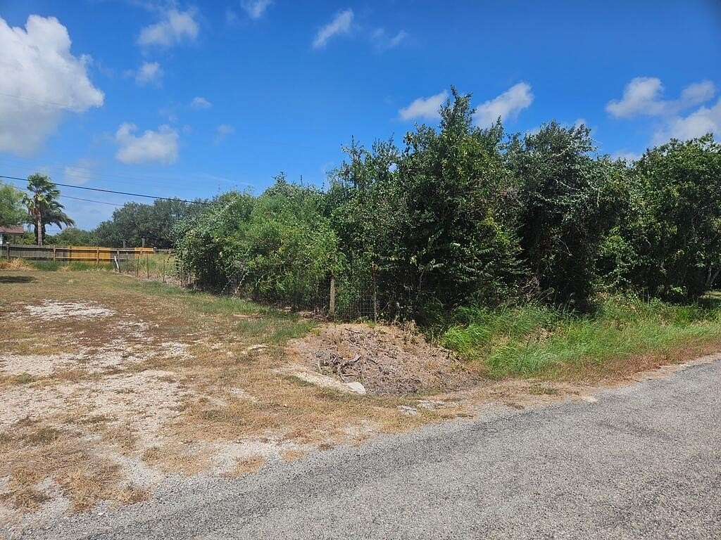 0.11 Acres of Residential Land for Sale in Rockport, Texas