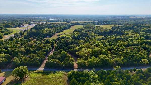 3.82 Acres of Residential Land for Sale in Earlsboro, Oklahoma