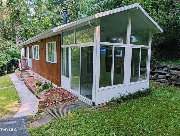 29.4 Acres of Recreational Land with Home for Sale in Grundy, Virginia