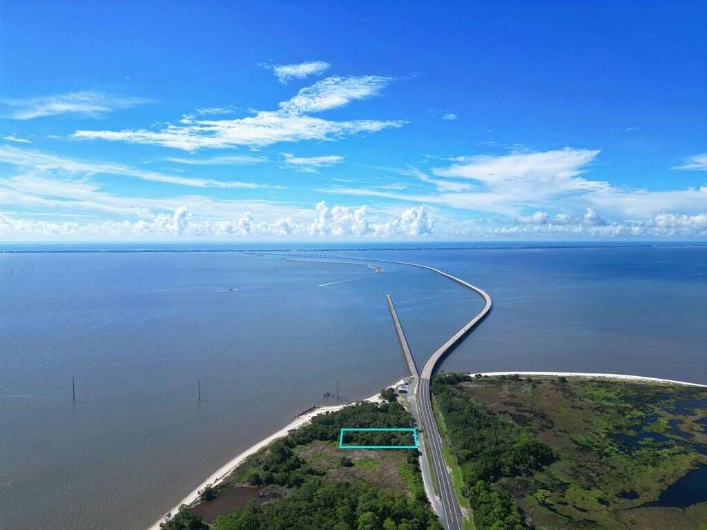 0.55 Acres of Residential Land for Sale in Eastpoint, Florida
