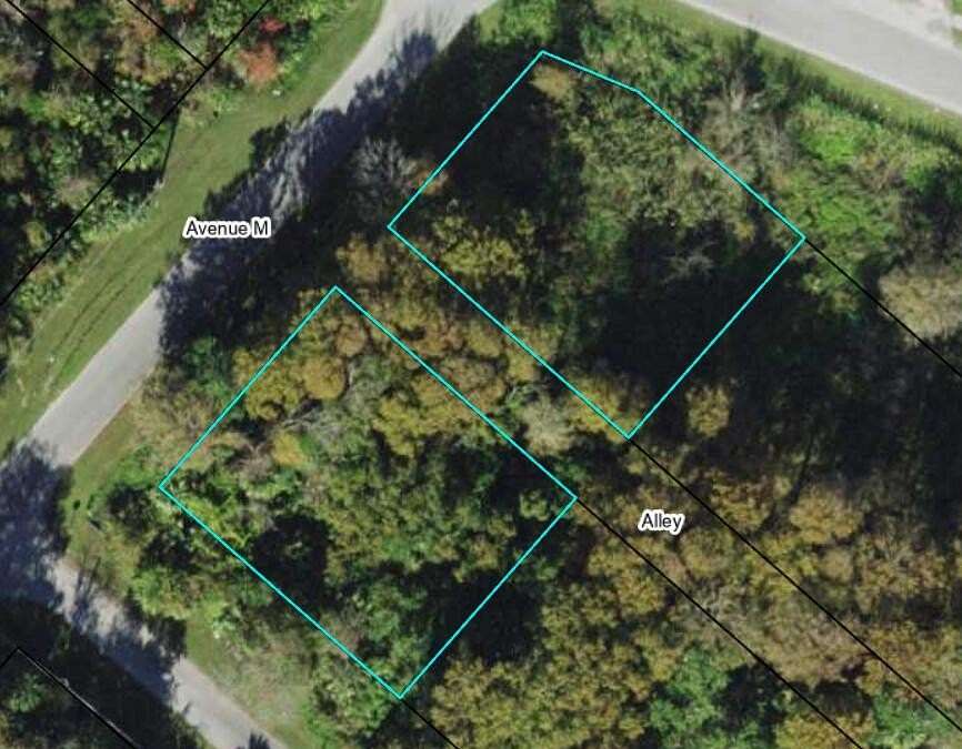 0.55 Acres of Residential Land for Sale in Apalachicola, Florida