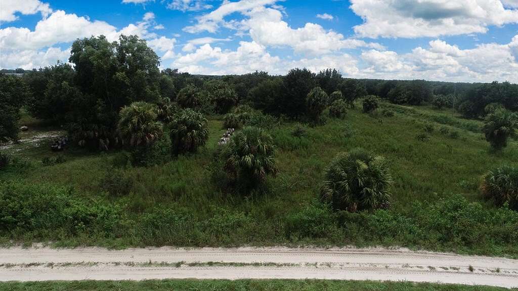 5 Acres of Land for Sale in Loxahatchee Groves, Florida