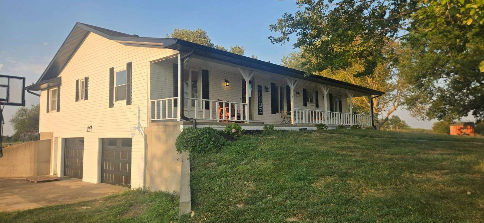 3 Acres of Land with Home for Sale in El Dorado Springs, Missouri