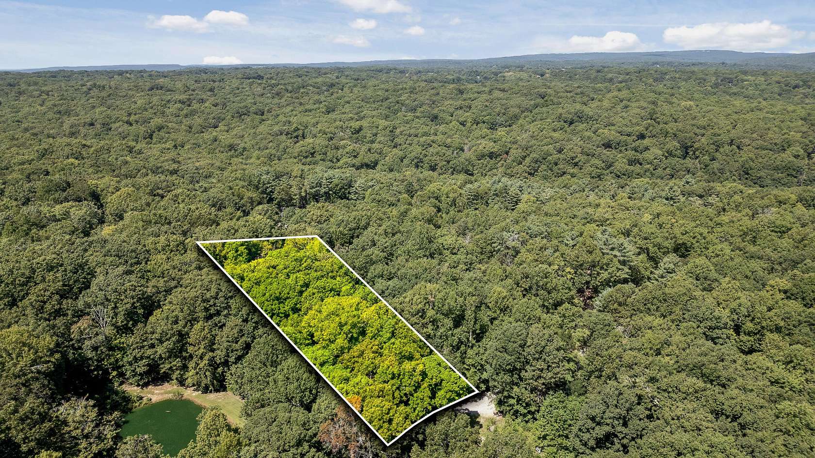 0.68 Acres of Residential Land for Sale in Signal Mountain, Tennessee