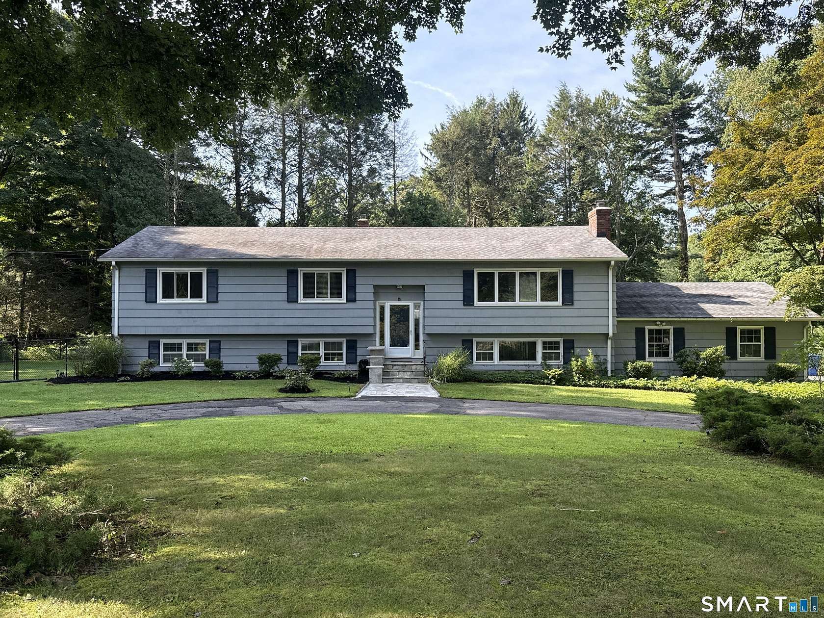 1.6 Acres of Land with Home for Sale in Woodbridge, Connecticut