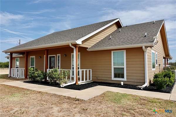 1.8 Acres of Land with Home for Sale in Gatesville, Texas