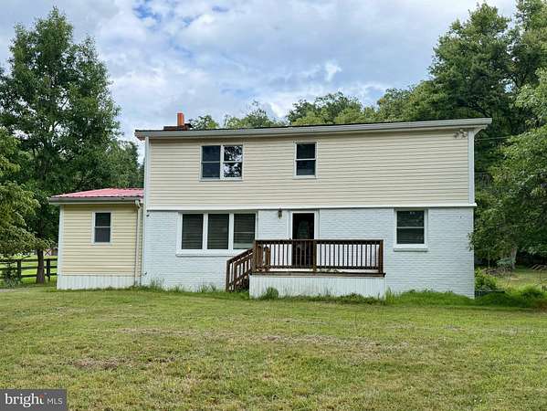 1.7 Acres of Land with Home for Sale in Keedysville, Maryland