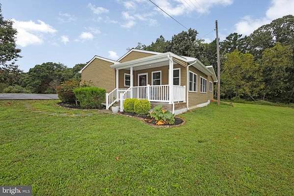 6 Acres of Land with Home for Sale in Elmer, New Jersey