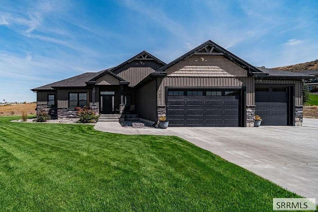 2.58 Acres of Land with Home for Sale in Idaho Falls, Idaho