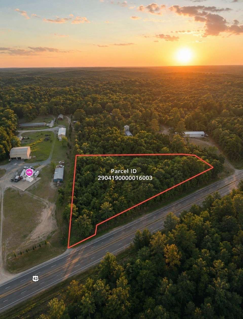 1.39 Acres of Residential Land for Sale in Grove Hill, Alabama