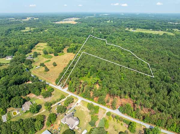 10 Acres of Land for Sale in Gray Court, South Carolina