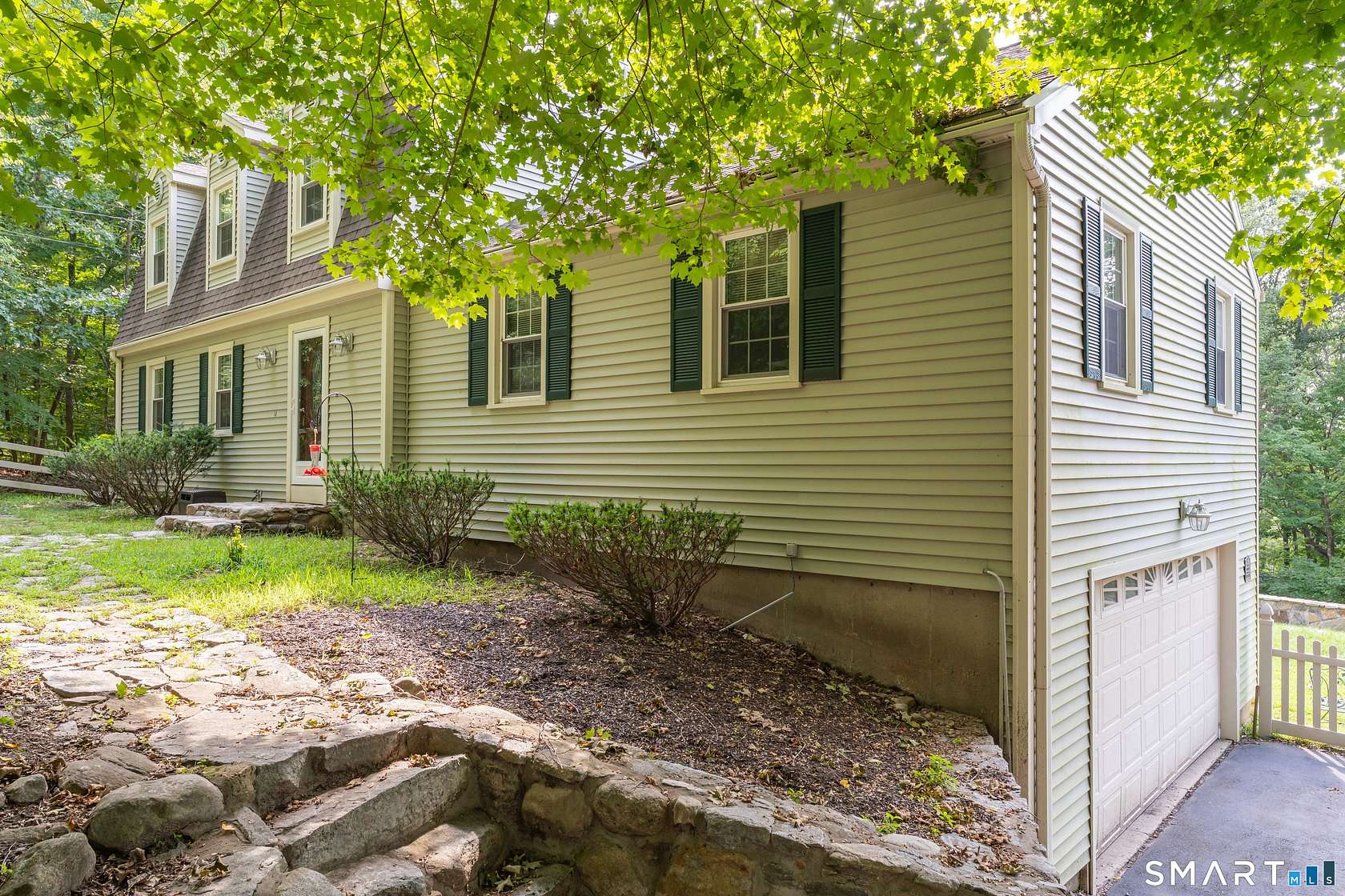 2.4 Acres of Land with Home for Sale in Killingworth, Connecticut