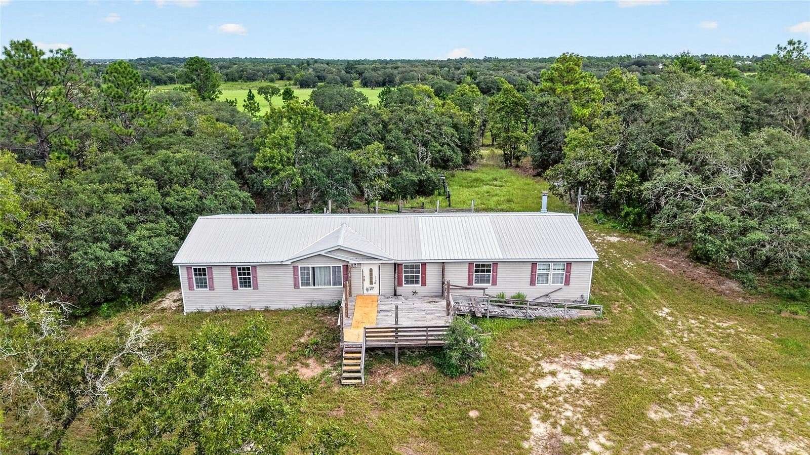 10 Acres of Land with Home for Sale in Dunnellon, Florida