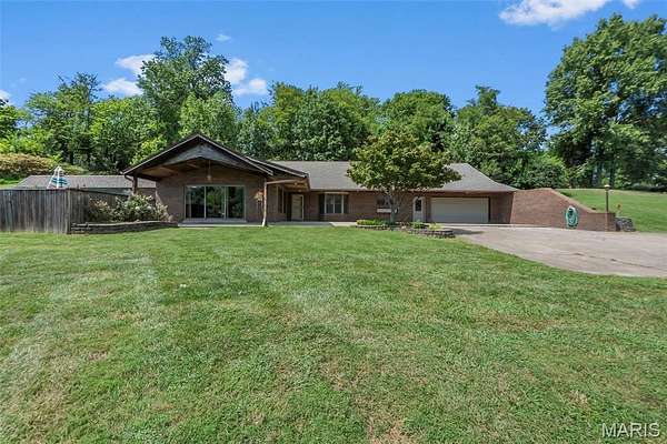 8.62 Acres of Land with Home for Sale in Chester, Illinois