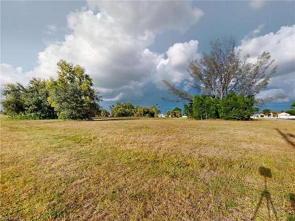0.25 Acres of Commercial Land for Sale in Cape Coral, Florida