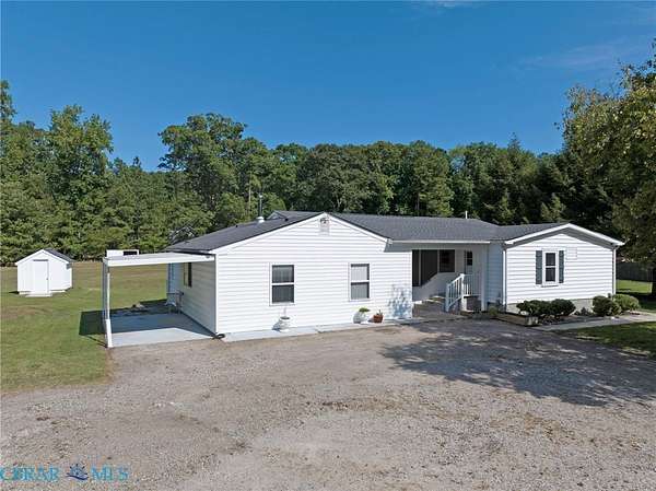 4.52 Acres of Land with Home for Sale in Hayes, Virginia