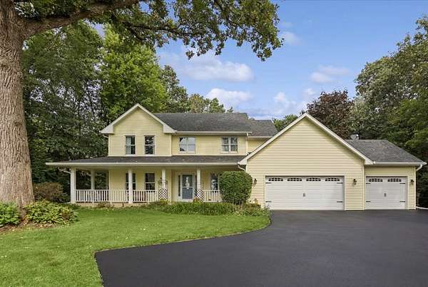 1.5 Acres of Land with Home for Sale in Spring Grove, Illinois