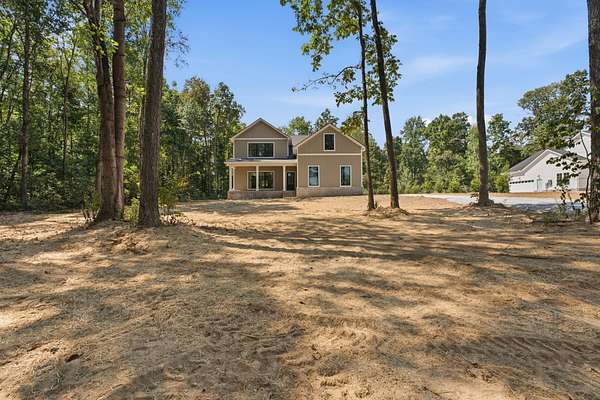 5 Acres of Land with Home for Sale in Hillsboro, Tennessee