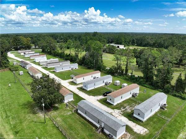 4 Acres of Residential Land for Sale in Lake City, Florida