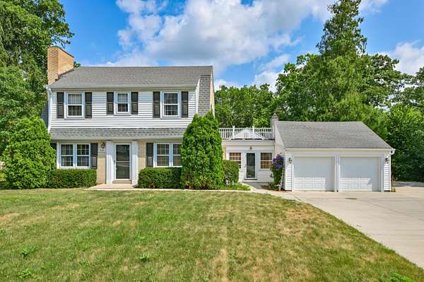 2.27 Acres of Land with Home for Sale in Franklin, Wisconsin