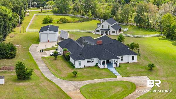 10 Acres of Recreational Land with Home for Sale in Elberta, Alabama
